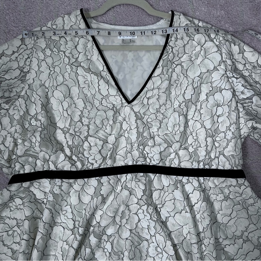 VENUS Ivory Floral Lace Blouse Velvet Trim High Low Bell Sleeves Size 20 Boho - Picture 5 of 16